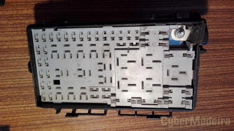 Caixa de fusíveis Fiat Grande Punto (199)
