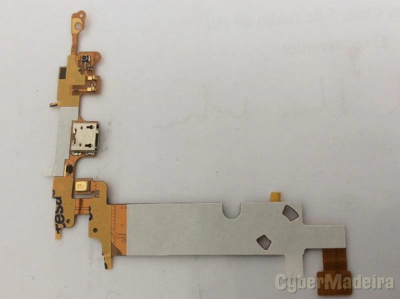 Flex smartphone LG Optimus L5 LG-E610
