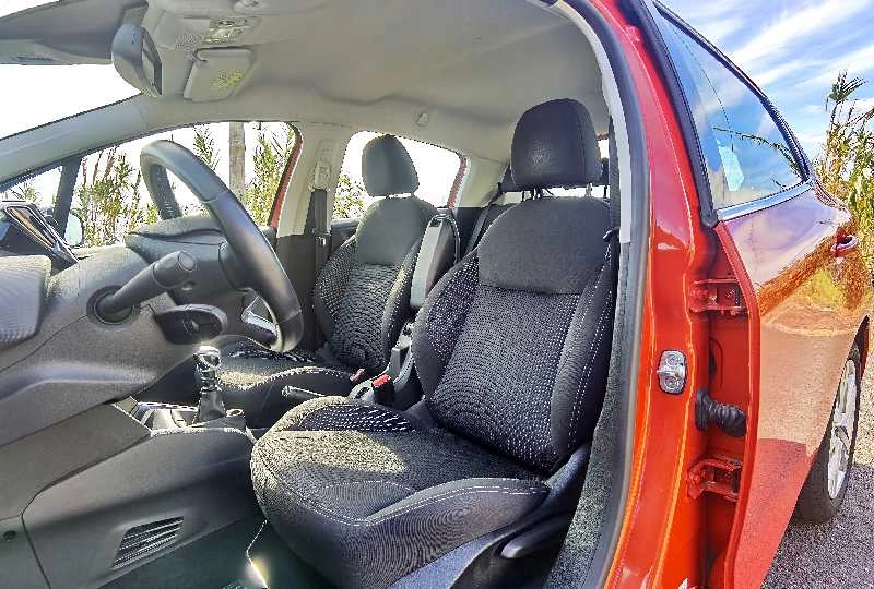 PEUGEOT 208 ALLURE 1.6 HDI 100CV Gasóleo