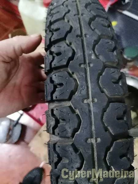 Pneu 3,50X16 com câmara de ar