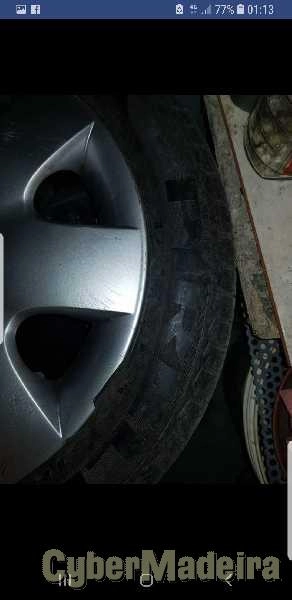 Pneus com muito piso 175 60 15"