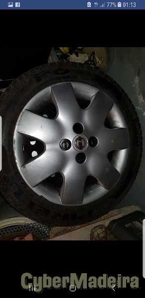 Pneus com muito piso 175 60 15"