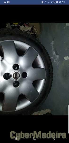 Pneus com muito piso 175 60 15"