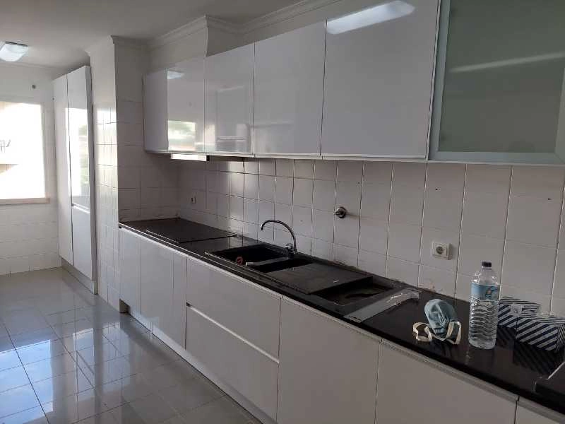 Polidor de soalhos / Tacos + pintor + carpintaria geral