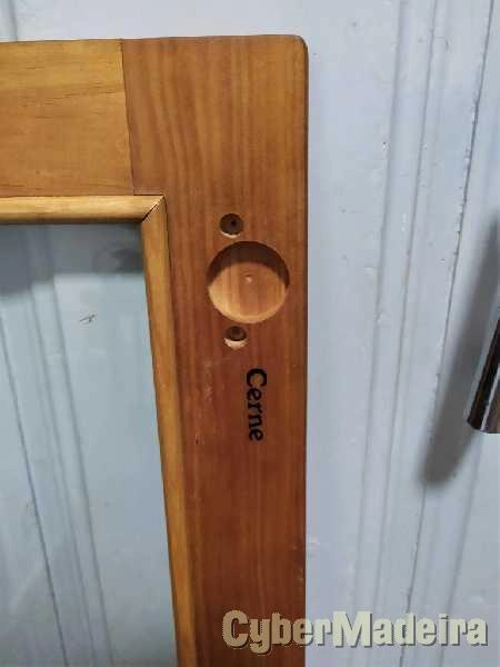 Portas para armários CERNE