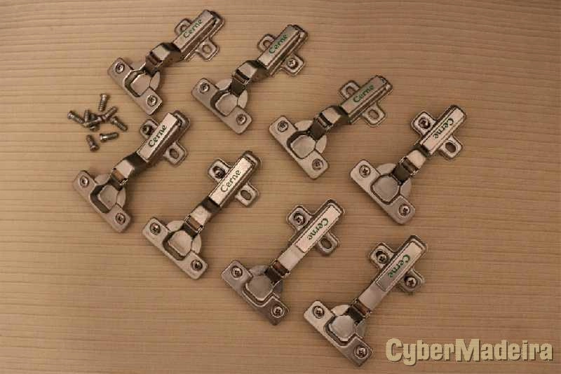 Portas para armários CERNE
