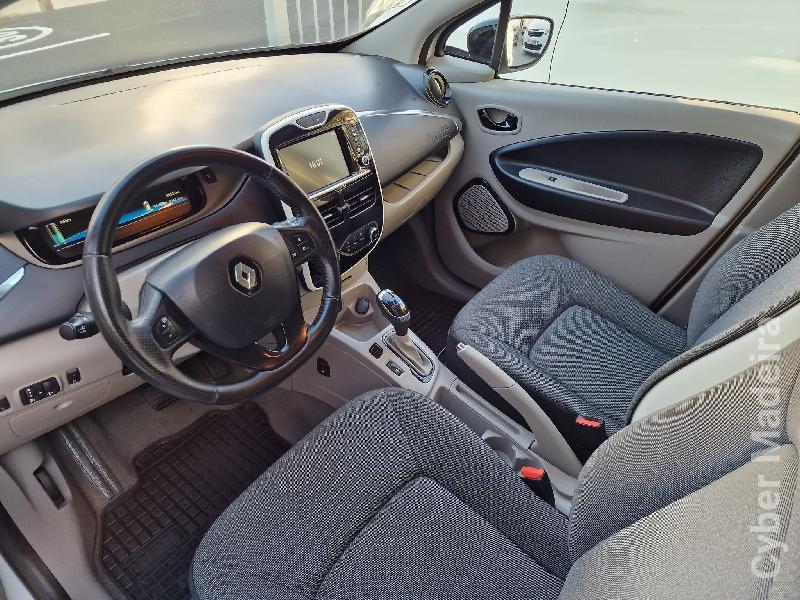RENAULT ZOE INTENS BATERIA PRÓPRIA Eléctrico