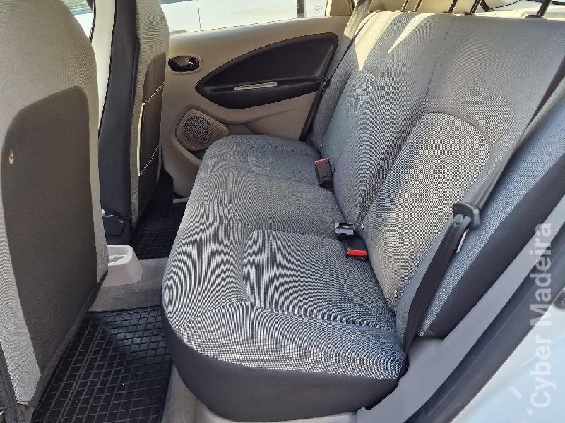 RENAULT ZOE INTENS BATERIA PRÓPRIA Eléctrico