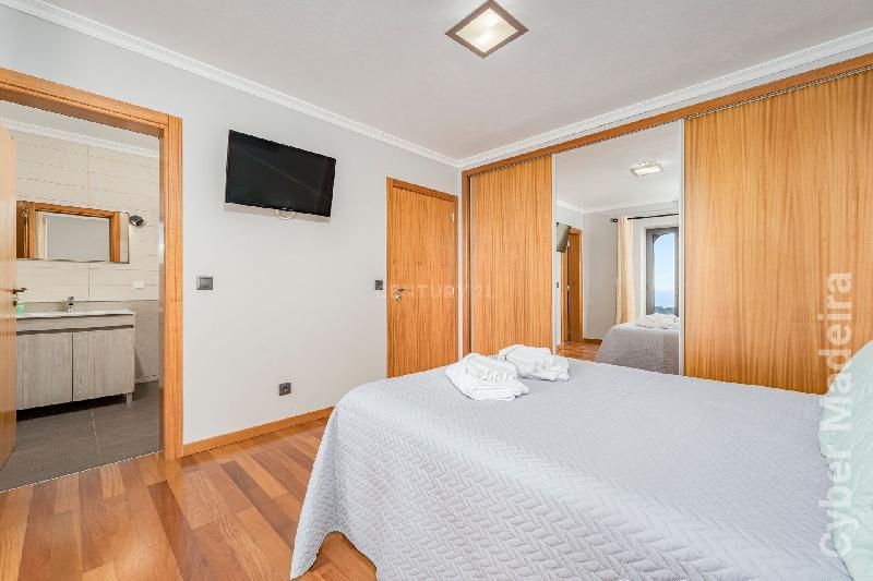 Moradia T3 para Venda Canhas, Travessa Poiso