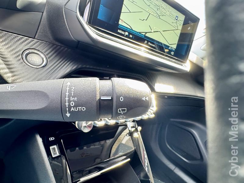 PEUGEOT 2008 1.2 PureTech Allure Pack Gasolina