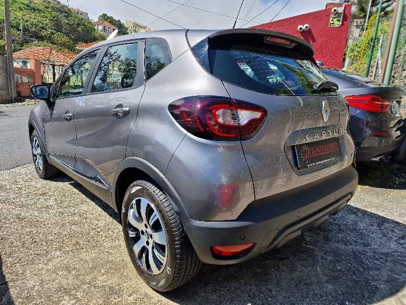 RENAULT CAPTUR 744 Gasóleo