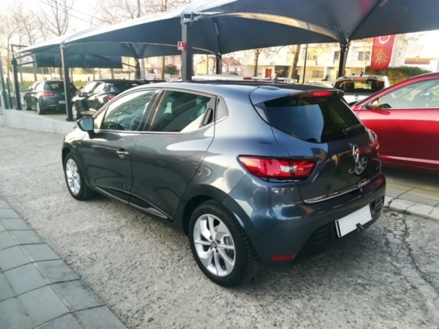 RENAULT CLIO 1.5 Dci Limited - 90 CV Gasóleo
