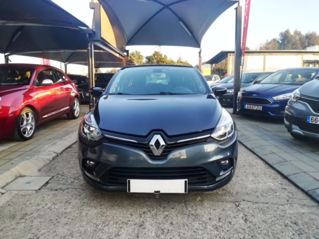 RENAULT CLIO 1.5 Dci Limited - 90 CV Gasóleo