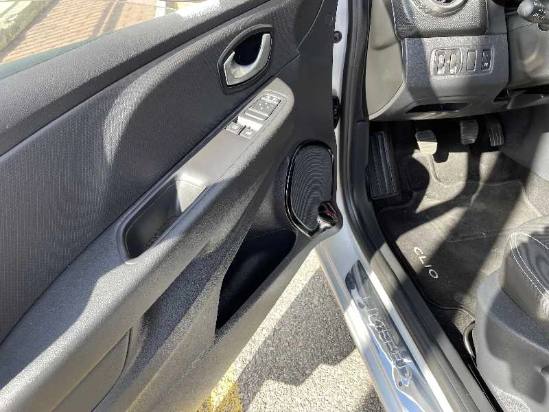 RENAULT CLIO 1.5 DCI LIMITED Gasóleo