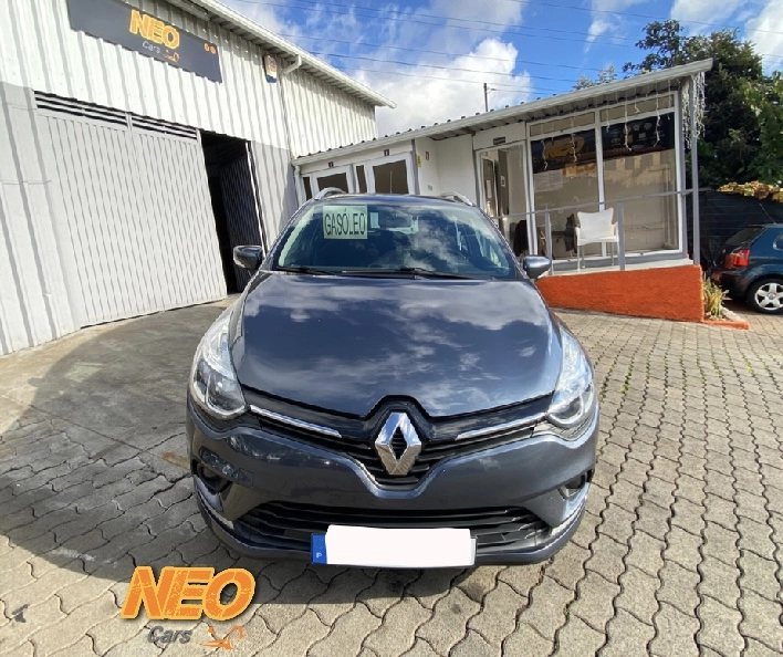 RENAULT CLIO Sport Tourer Gasóleo