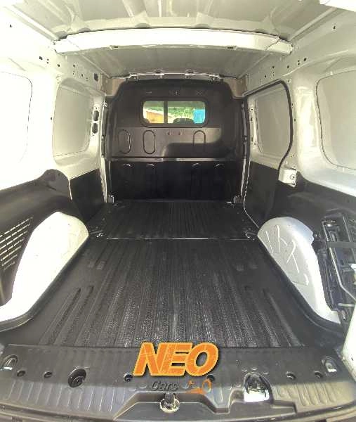 RENAULT KANGOO 1.5 DCi 90cv (3 Lugares) Gasóleo