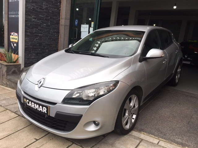 RENAULT MEGANE 1.5 Dci - 90 CV Gasóleo