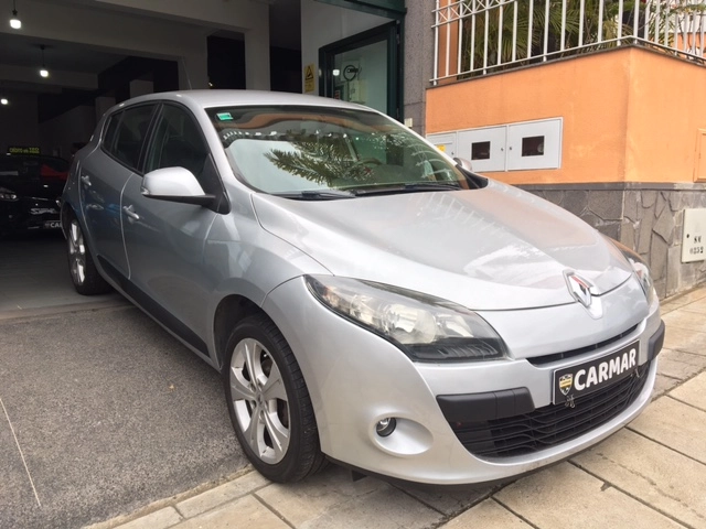 RENAULT MEGANE 1.5 Dci - 90 CV Gasóleo