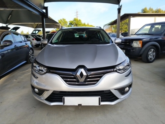 RENAULT MEGANE 1.5 DCi Intense Caixa Automatica Gasóleo