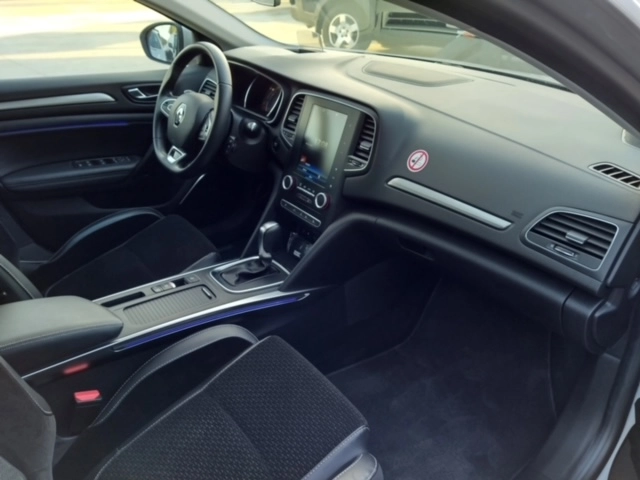 RENAULT MEGANE 1.5 DCi Intense Caixa Automatica Gasóleo