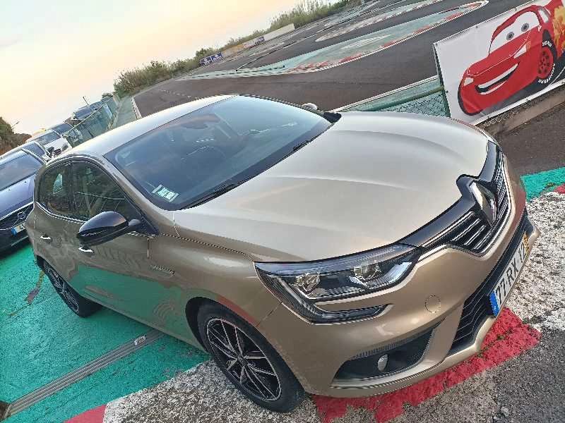 RENAULT MEGANE 1.5dci 110cv exclusive Gasóleo
