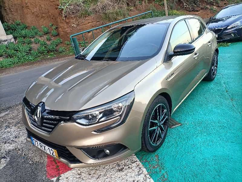 RENAULT MEGANE 1.5dci 110cv exclusive Gasóleo