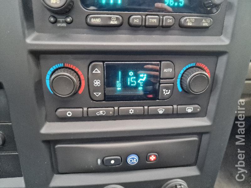 ARO PICK UP HUMMER H2 SUT 6.0 V8 SC LUXURY 527CV Gasolina