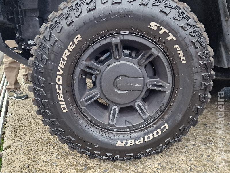 ARO PICK UP HUMMER H2 SUT 6.0 V8 SC LUXURY 527CV Gasolina