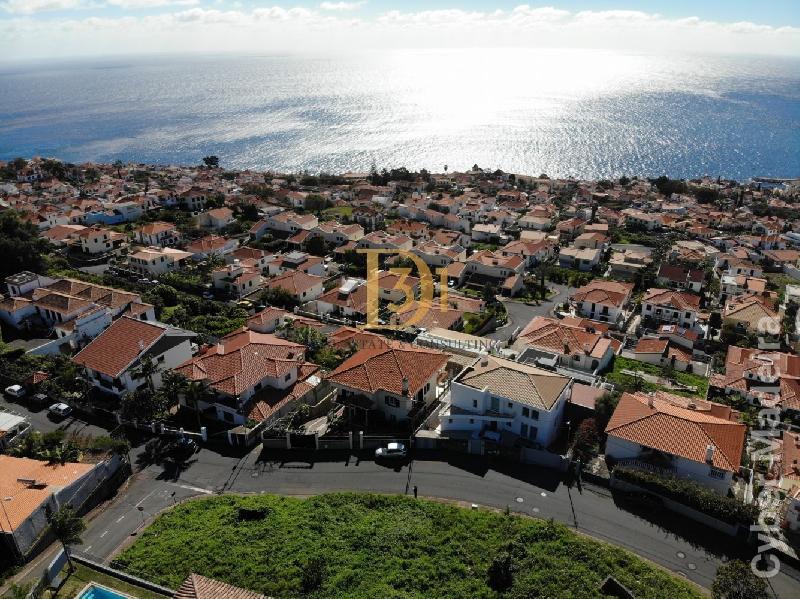Moradia T4 para Venda Santa Maria Maior, Centro