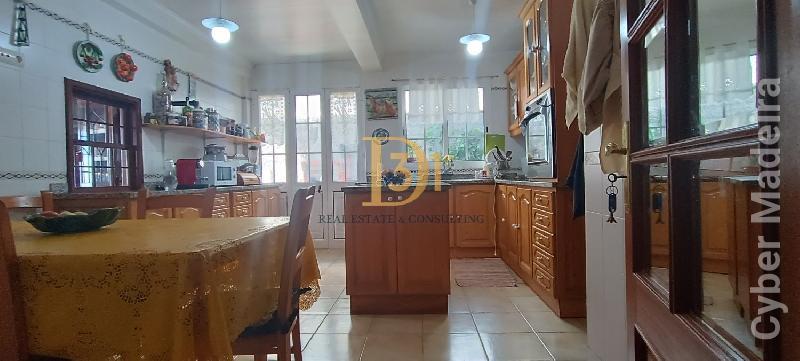 Moradia T4 para Venda Santa Maria Maior, Centro