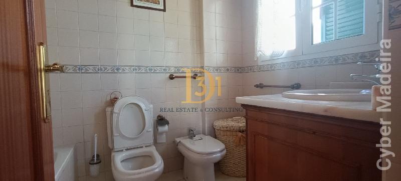 Moradia T4 para Venda Santa Maria Maior, Centro