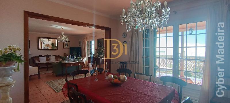 Moradia T4 para Venda Santa Maria Maior, Centro