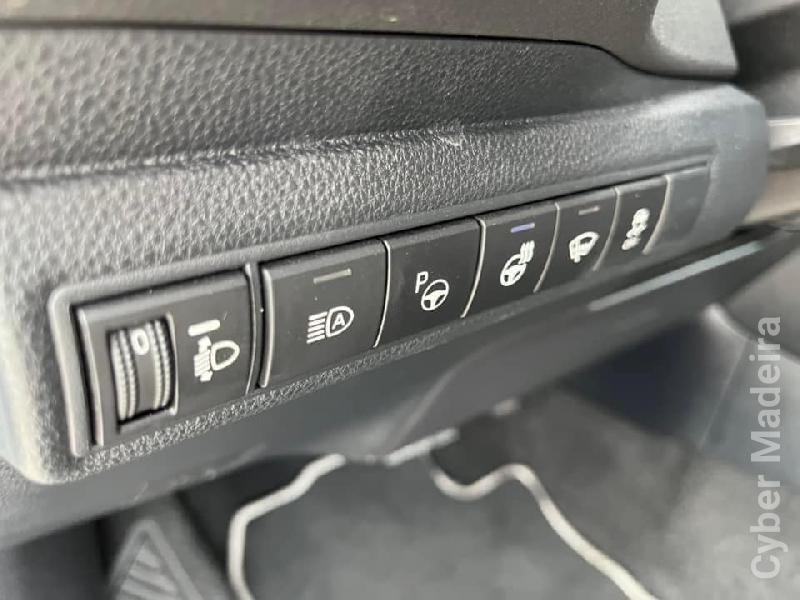 TOYOTA COROLLA DYNAMIC 1.8 HIBRID DYNAMIC 1.8 HIBRID
