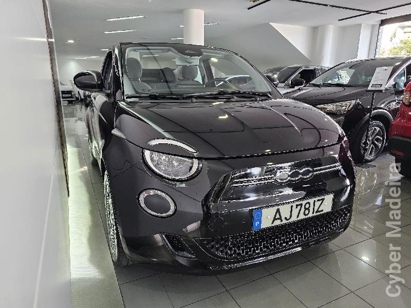 FIAT 500C ICON 42KWH ( BATERIA PRÓPRIA ) Eléctrico
