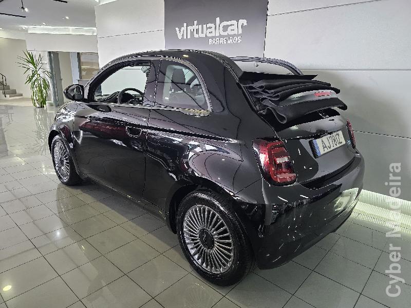 FIAT 500C ICON 42KWH ( BATERIA PRÓPRIA ) Eléctrico