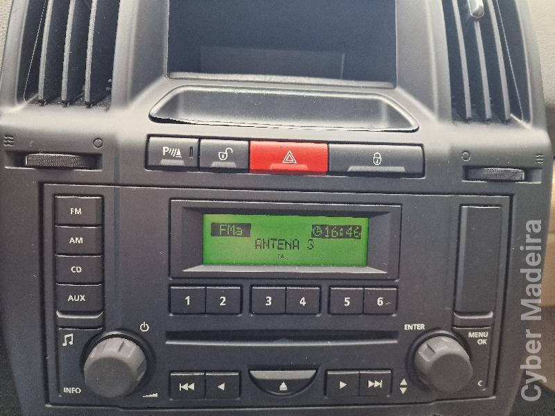 LAND-ROVER FREELANDER 2.2 TD4 S AUTOMÁTICO 160cv Gasóleo