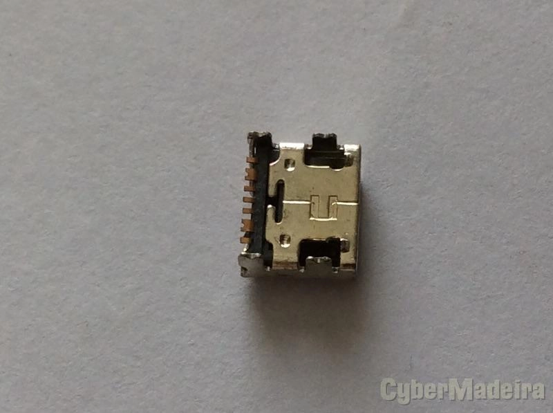 Ficha micro usb / porta carregamento Samsung Galaxy Win