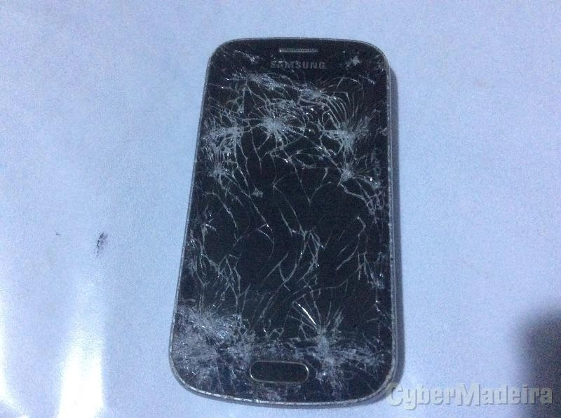 Smartphone Samsung Galaxy Fresh GT-S7390 - Para peças