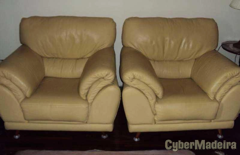 Sofas pele