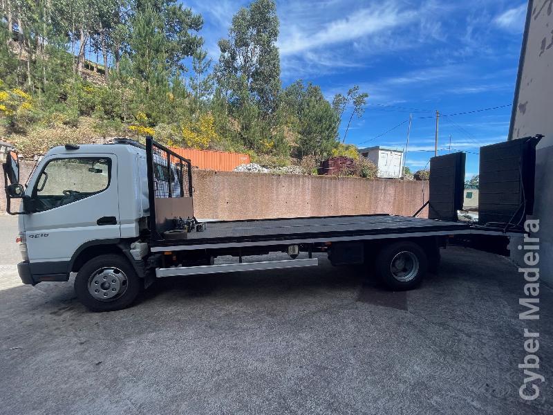 MITSUBISHI CANTER FUSO 9C18 Gasóleo