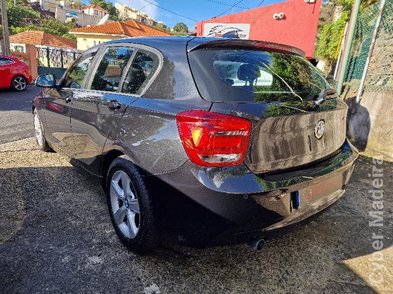 BMW Serie 1 116d LINE SPORT  Gasóleo
