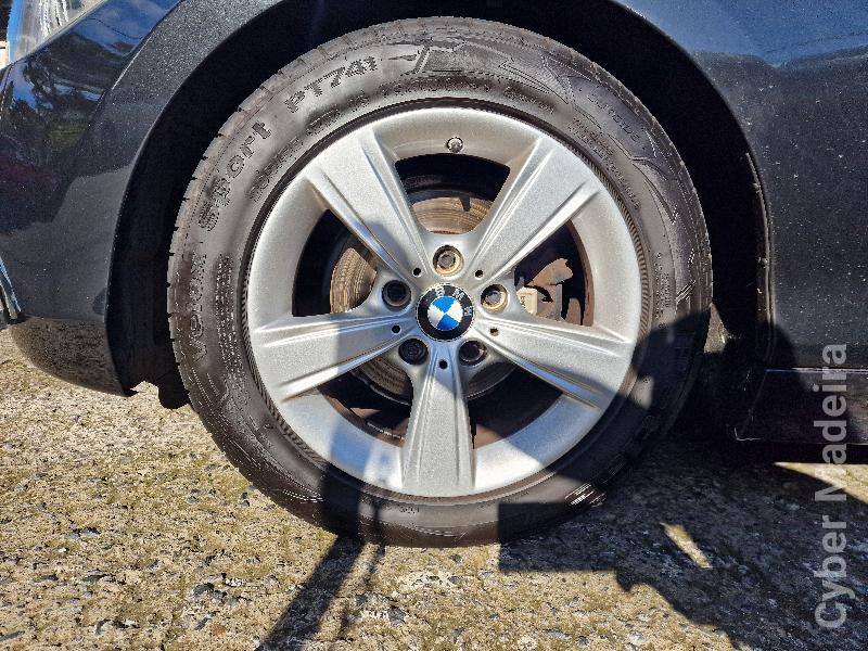 BMW Serie 1 116d LINE SPORT  Gasóleo