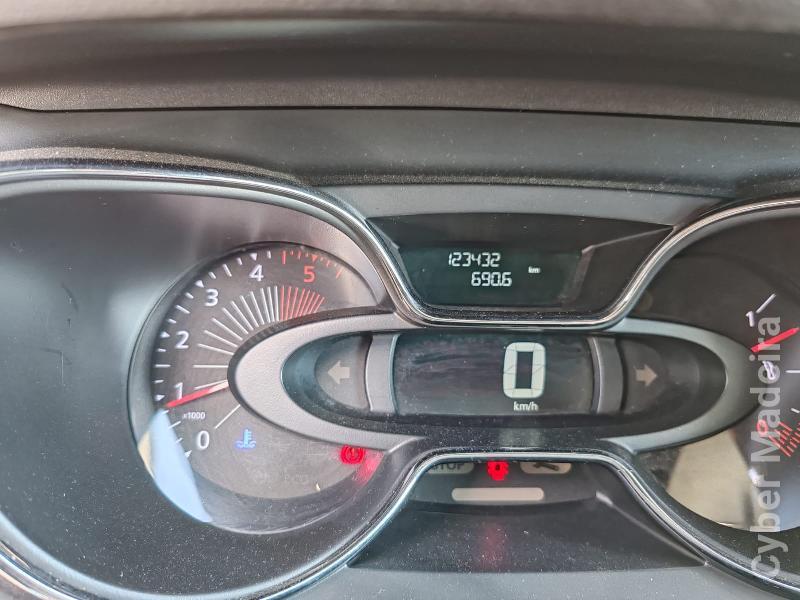 RENAULT CAPTUR DCI 1461 cm3 Gasóleo