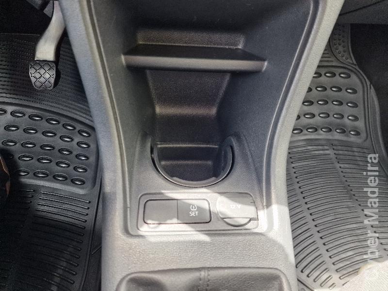 VOLKSWAGEN UP 1.0 MOVE 65cv Gasolina