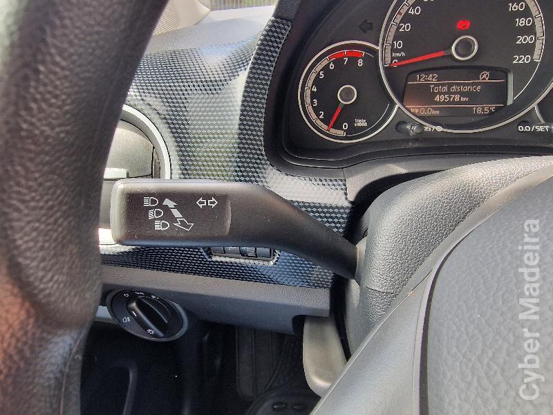 VOLKSWAGEN UP 1.0 MOVE 65cv Gasolina