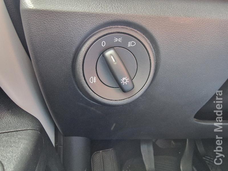 VOLKSWAGEN UP 1.0 MOVE 65cv Gasolina