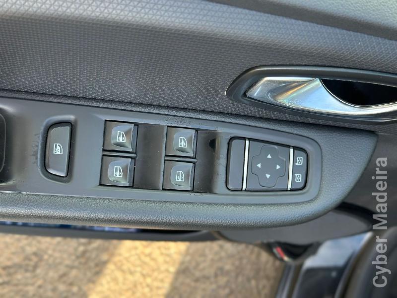 RENAULT CLIO Renault Clio 0.9 TCe Limited Edition 90cv Gasolina 