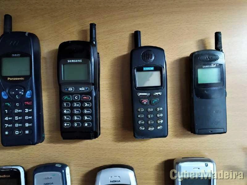 Telemoveis antigos Alcatel, Panasonic, Siemens e Samsung