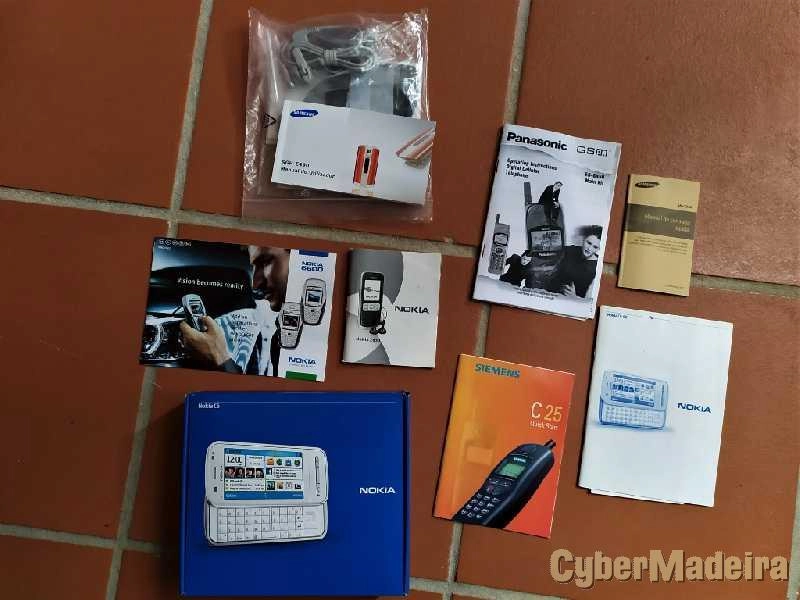 Telemoveis antigos Alcatel, Panasonic, Siemens e Samsung