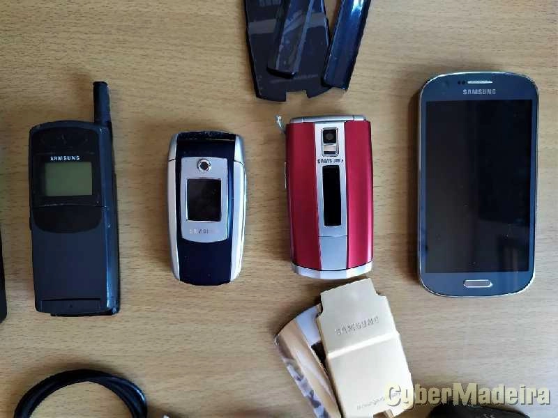 Telemoveis antigos Alcatel, Panasonic, Siemens e Samsung